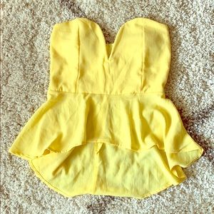 Strapless yellow blouse